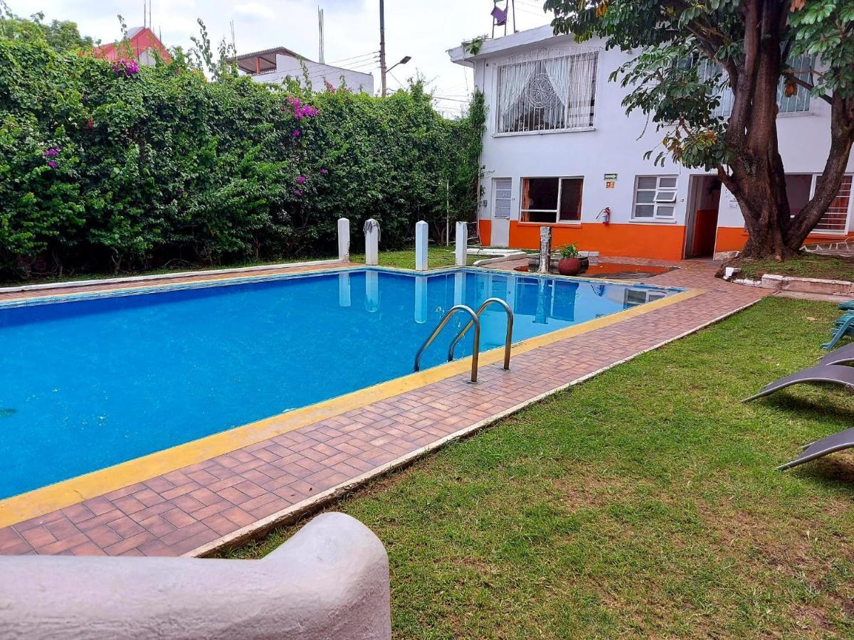 Hotel Las Palmas Cuernavaca Esterno foto